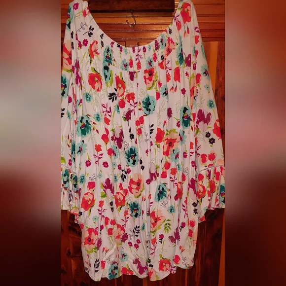 Terra & Sky Boho 2X flare 3/4 sleeve NWOT smoke free home - Picture 3 of 3